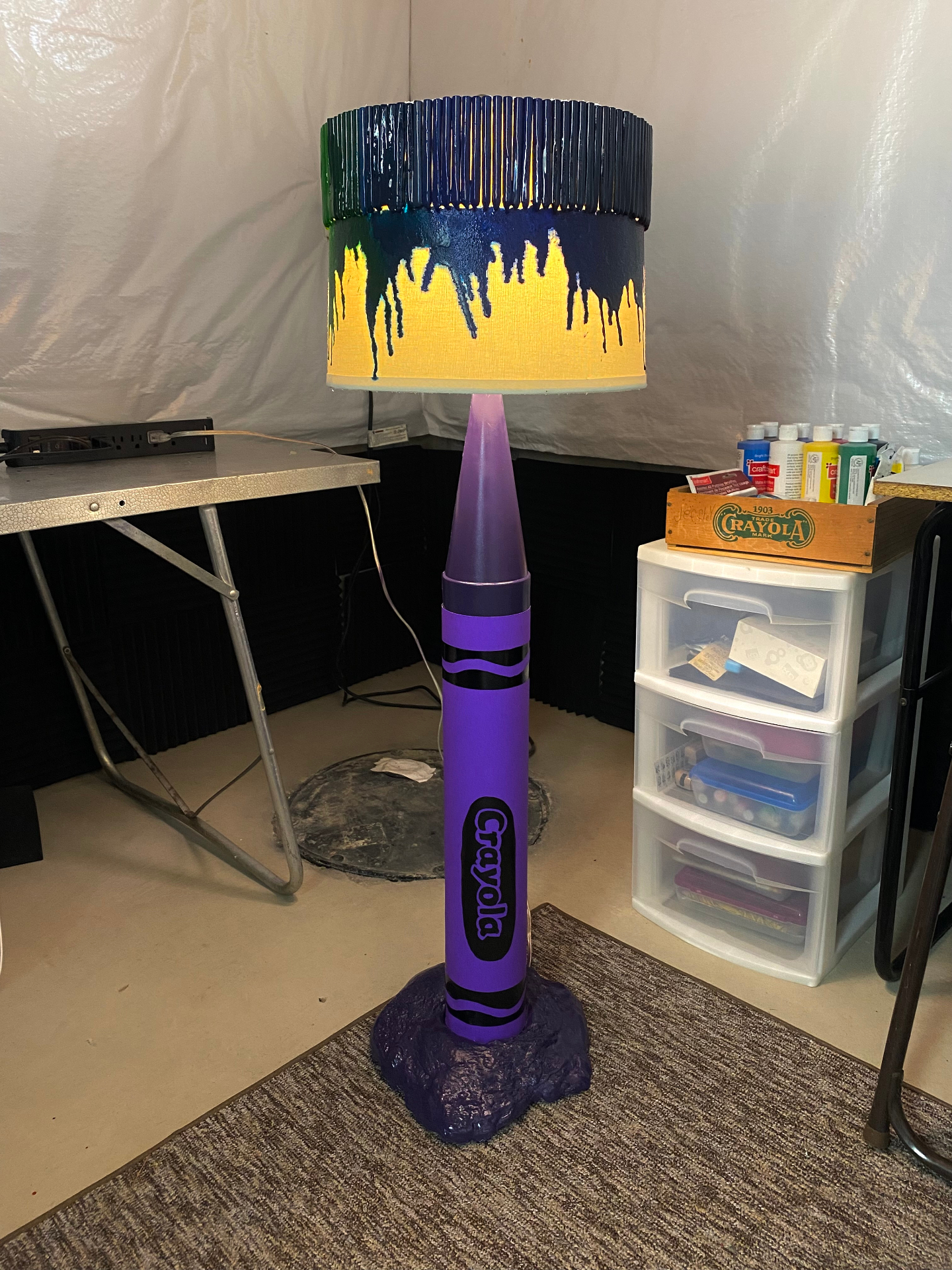 crayola lamp